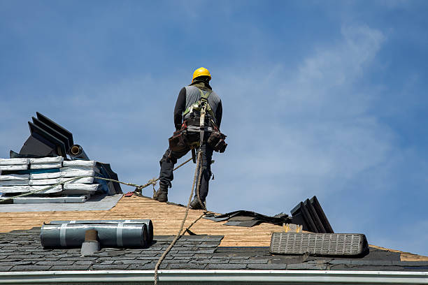 Professional Gutter Installation technician working in Garfield, NJ